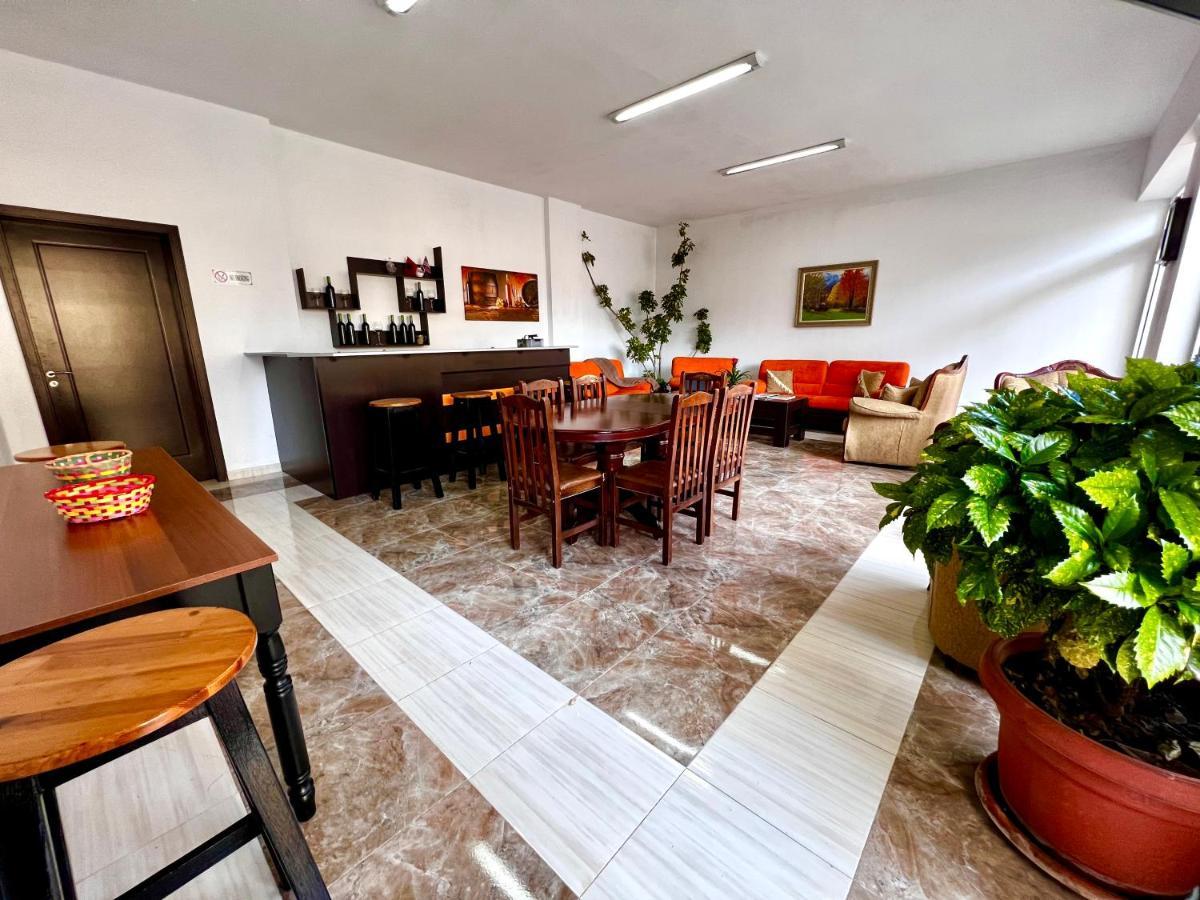 North Star Hostel Шкодер Экстерьер фото