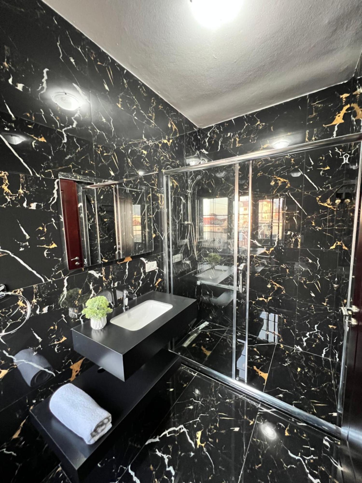 North Star Hostel Шкодер Экстерьер фото