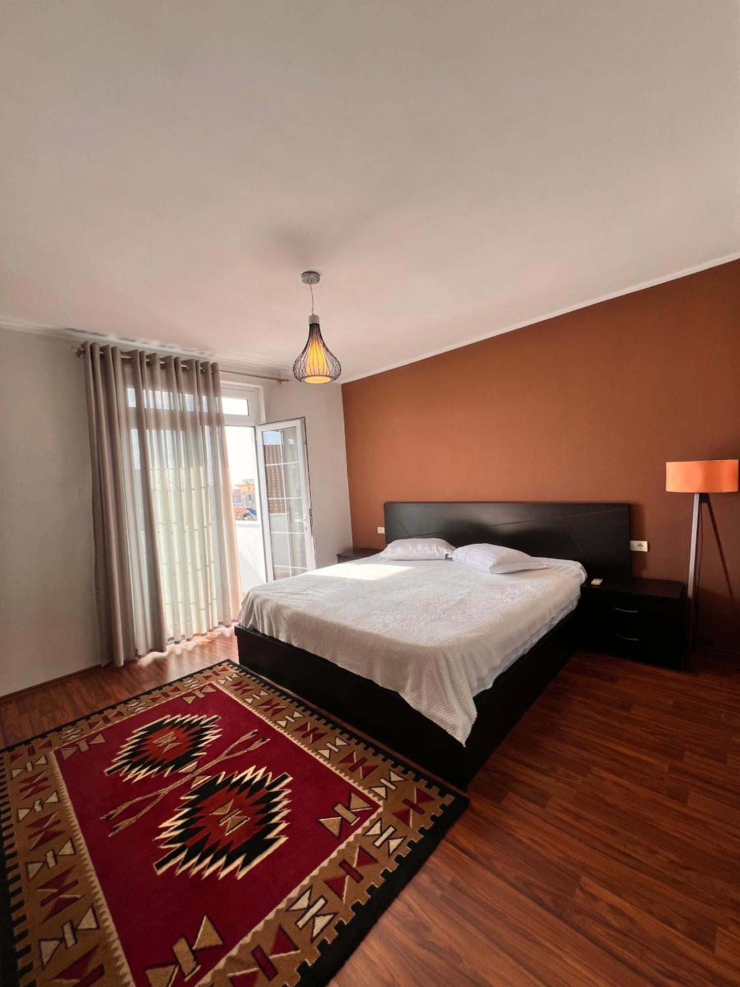 North Star Hostel Шкодер Экстерьер фото